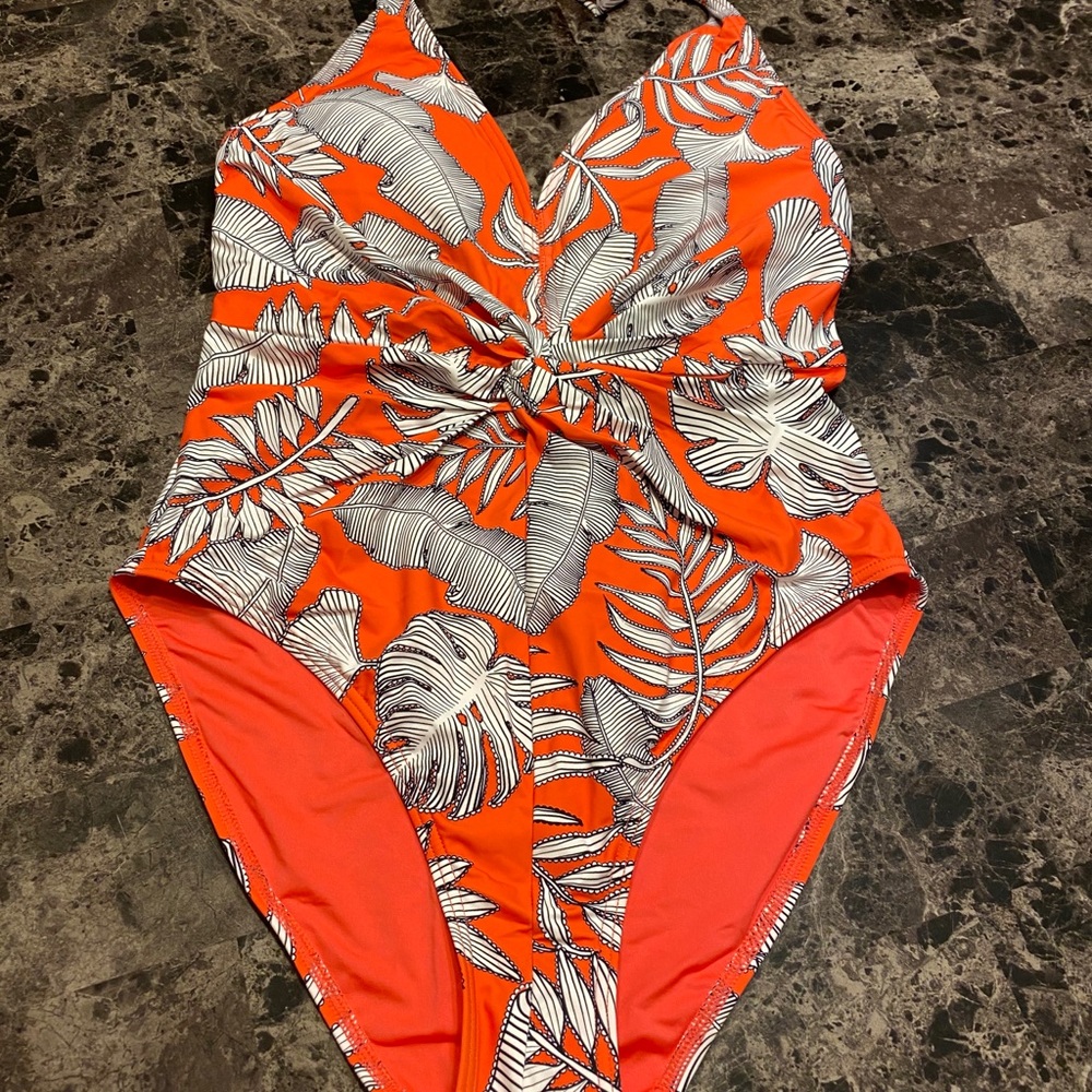One piece bathing suit